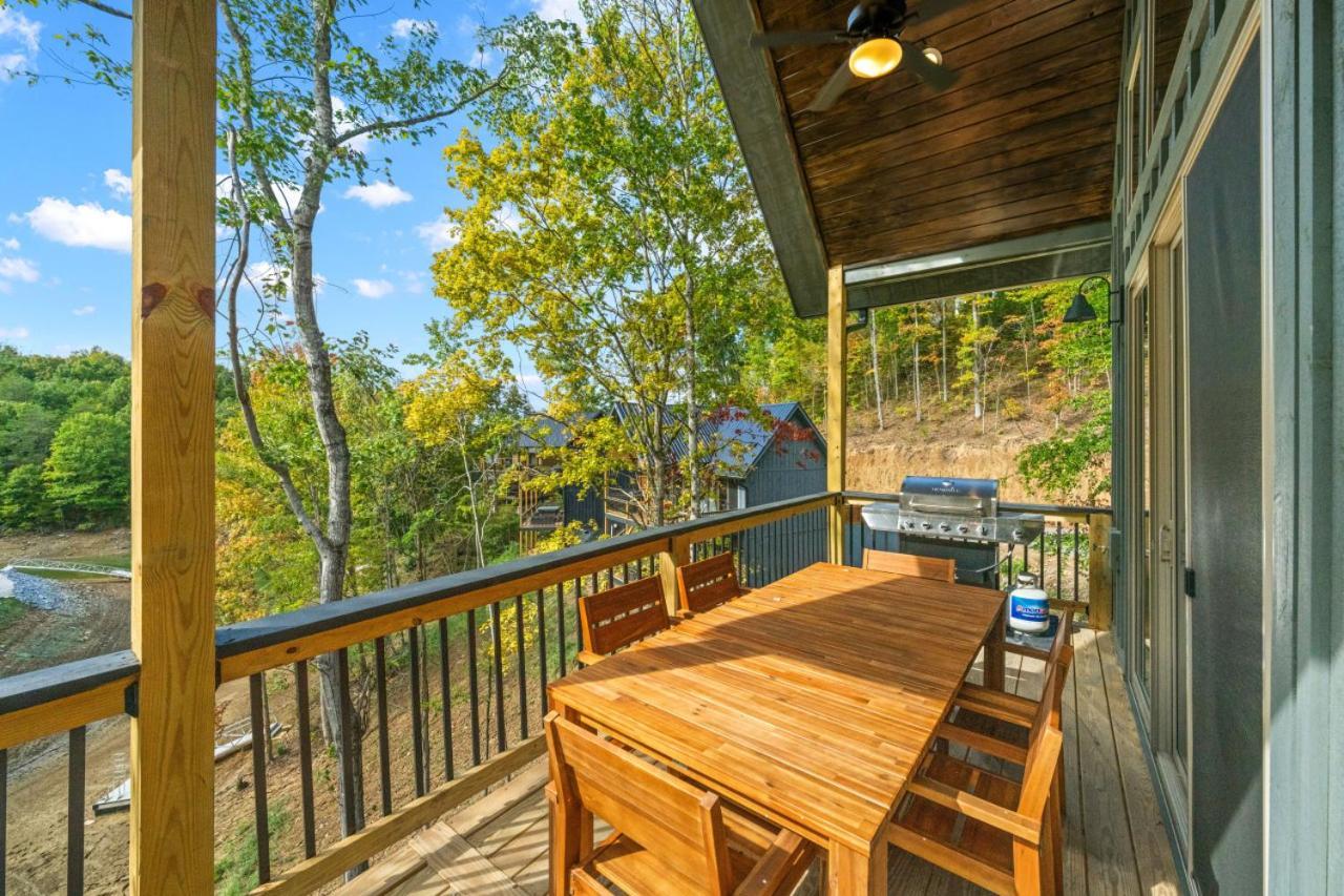 Cozy Cove Retreat W Lake View Hot Tub Firepit Dandridge Bagian luar foto
