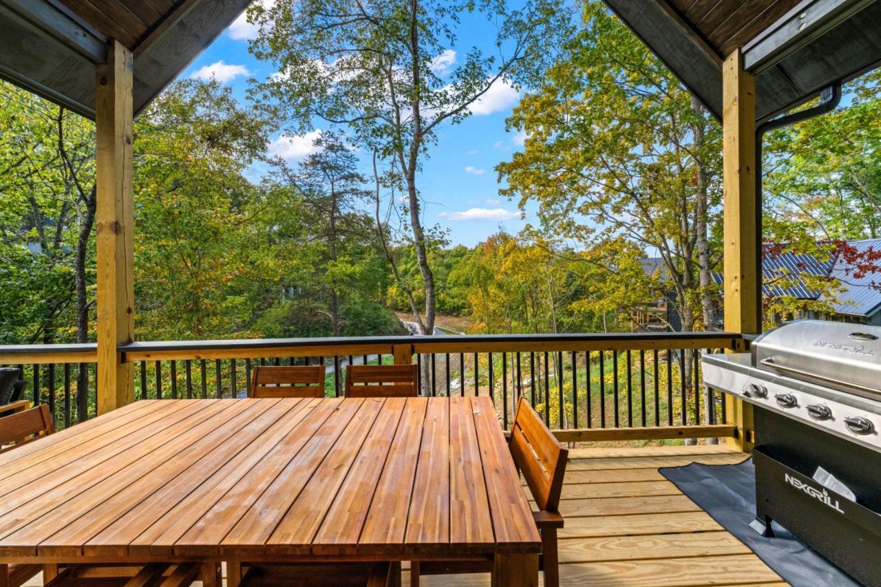 Cozy Cove Retreat W Lake View Hot Tub Firepit Dandridge Bagian luar foto