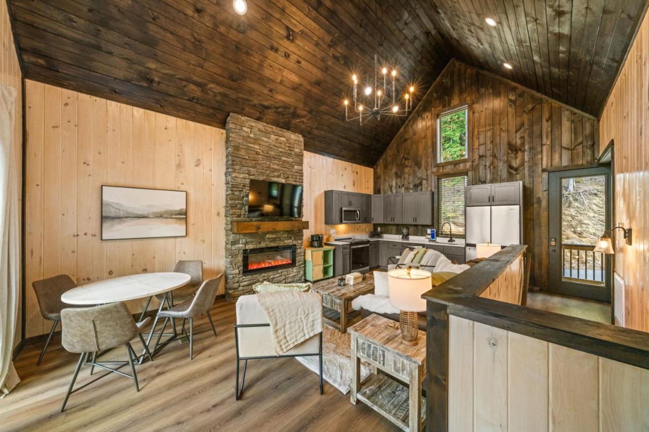 Cozy Cove Retreat W Lake View Hot Tub Firepit Dandridge Bagian luar foto
