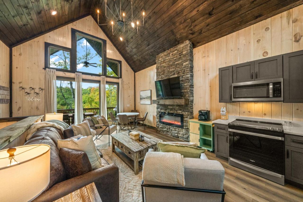 Cozy Cove Retreat W Lake View Hot Tub Firepit Dandridge Bagian luar foto